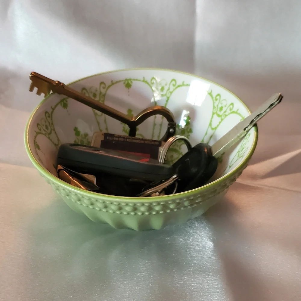 N/A small ceramic